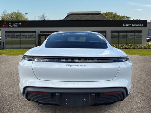2023 Porsche Taycan 4S