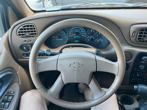 2003 Chevrolet Trailblazer LS
