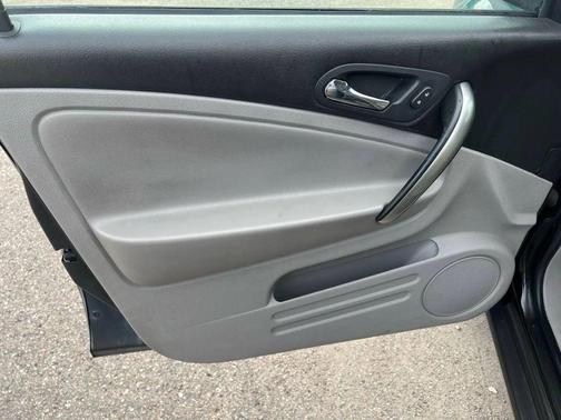 2006 Saturn Vue Base