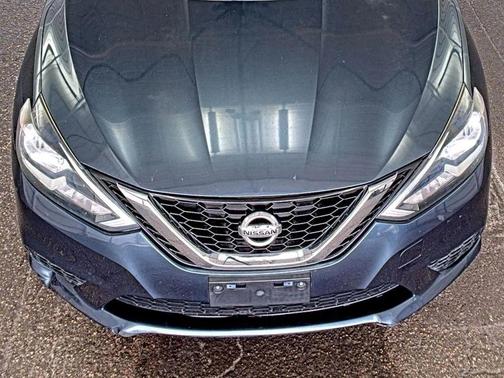 Blue 2016 Nissan Sentra SV