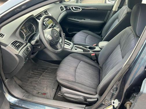 Blue 2016 Nissan Sentra SV