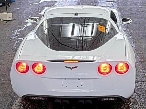 2005 Chevrolet Corvette Base