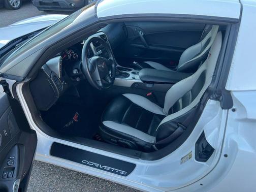 2005 Chevrolet Corvette Base