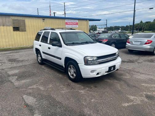 2004 Chevrolet Trailblazer LS