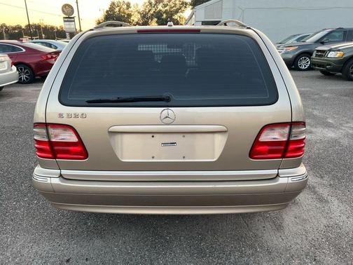 2001 Mercedes-Benz E-Class E 320 4dr Wagon