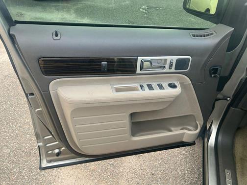 2008 Lincoln MKX Base