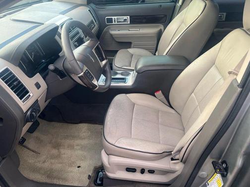 2008 Lincoln MKX Base