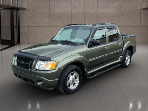 2004 Ford Explorer Sport Trac XLT