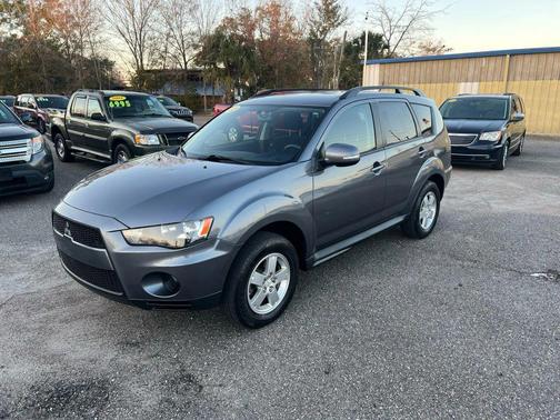 2010 Mitsubishi Outlander XLS