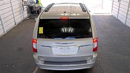 2015 Chrysler Town & Country Limited Platinum