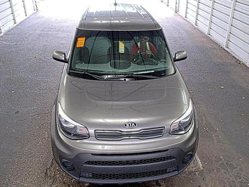 Titanium Gray 2018 Kia Soul Base
