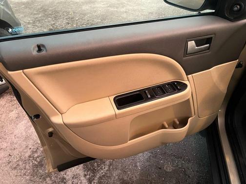 2008 Mercury Sable Sedan 4D