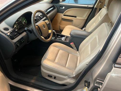 2008 Mercury Sable Sedan 4D