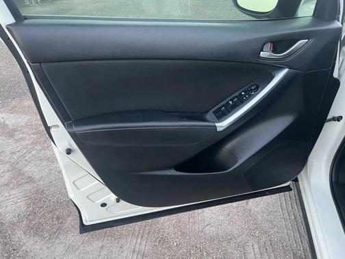 2015 Mazda CX-5 Sport