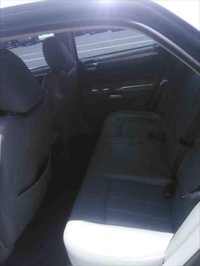 2007 Chrysler 300C Base