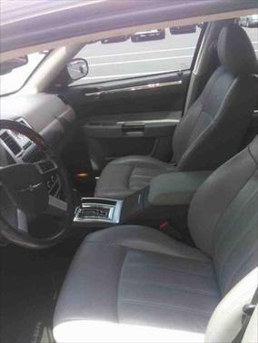 2007 Chrysler 300C Base