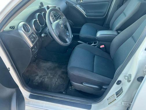 2006 Toyota Matrix XR