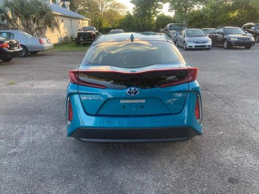 2017 Toyota Prius Prime Advanced