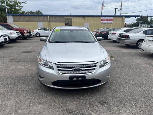 2010 Ford Taurus SEL
