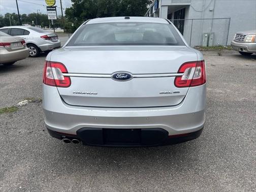2010 Ford Taurus SEL