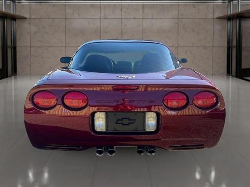 2003 Chevrolet Corvette Base