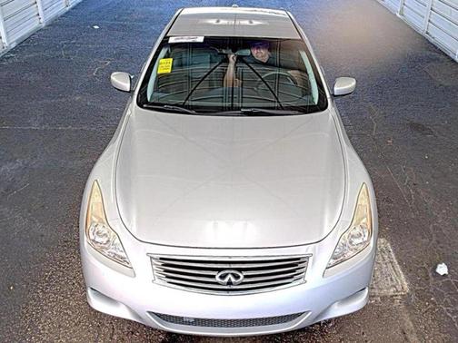 2009 INFINITI G37 Journey