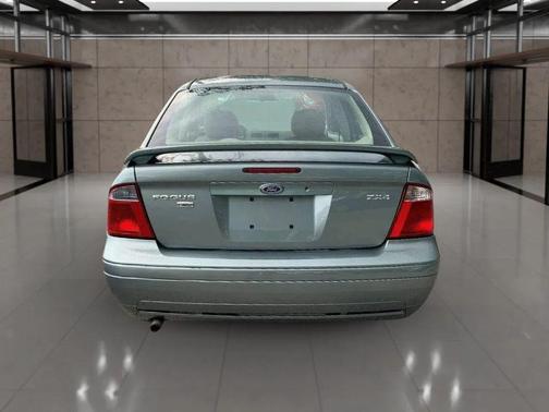 2006 Ford Focus ZX4 SES