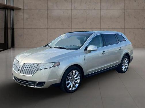 2010 Lincoln MKT Base 4dr Crossover