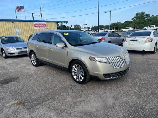 2010 Lincoln MKT Base 4dr Crossover