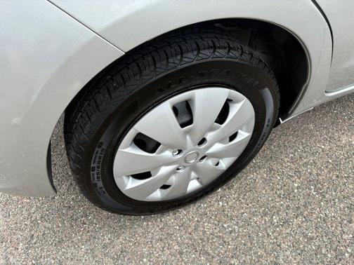 Classic Silver Metallic 2012 Toyota Yaris L