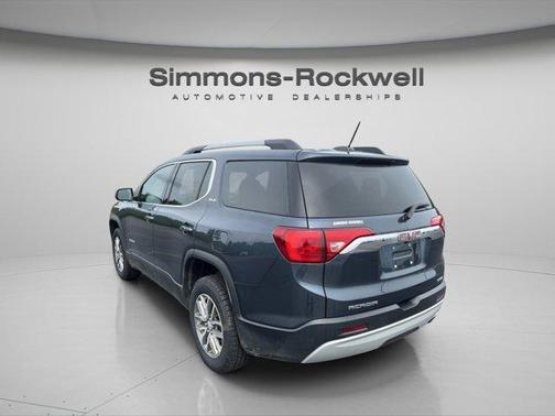 2019 GMC Acadia SLE-2