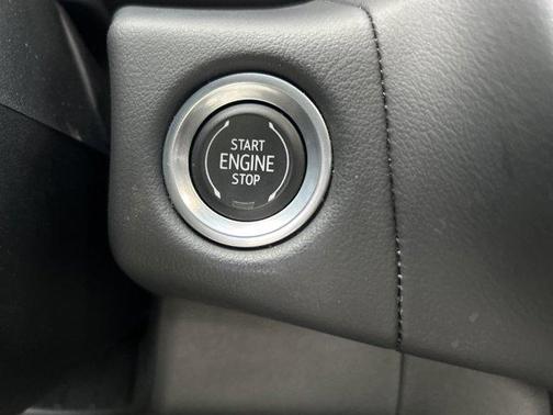 2022 GMC Yukon SLE