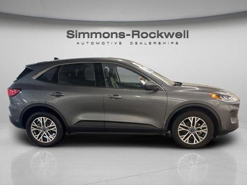 2022 Ford Escape SEL