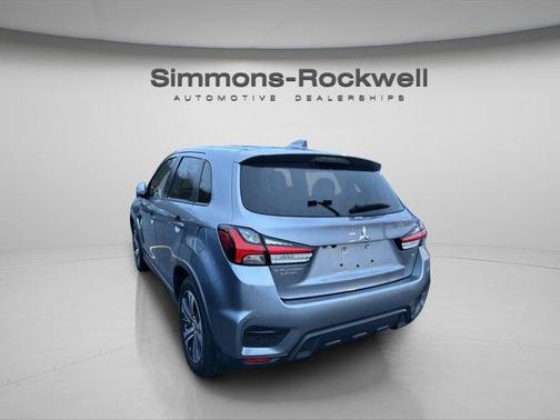 2024 Mitsubishi Outlander Sport SE