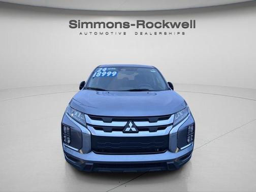2024 Mitsubishi Outlander Sport SE