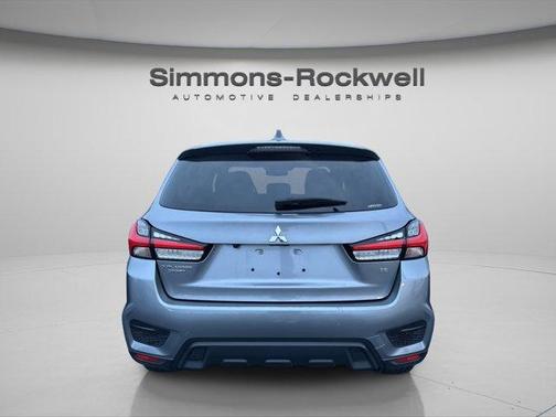 2024 Mitsubishi Outlander Sport SE