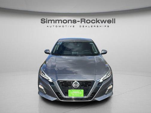 2021 Nissan Altima 2.5 SV