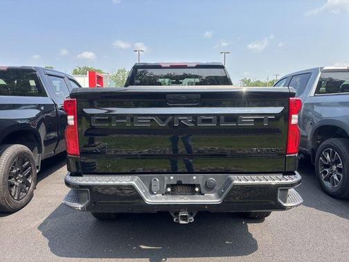 2022 Chevrolet Silverado 1500 Limited Custom Trail Boss