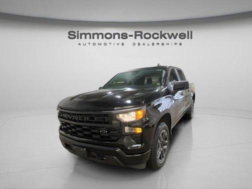 2023 Chevrolet Silverado 1500 Custom