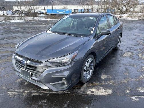 2023 Subaru Legacy 