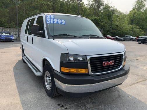 2023 GMC Savana 2500 Work Van