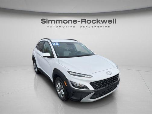 2023 Hyundai KONA SEL