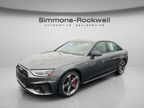 2024 Audi A4 45 S line quattro Premium