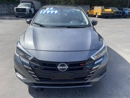 2025 Nissan Versa 1.6 SR