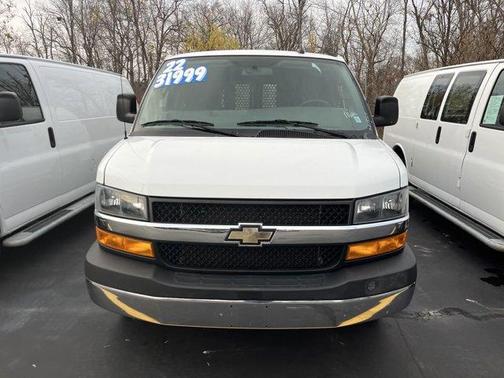 2022 Chevrolet Express 2500 Work Van