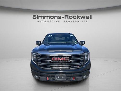 2022 GMC Sierra 1500 AT4