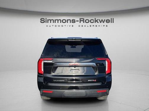 2023 GMC Yukon XL AT4