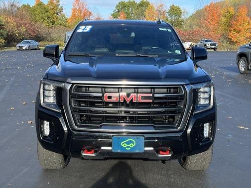 2023 GMC Yukon XL AT4