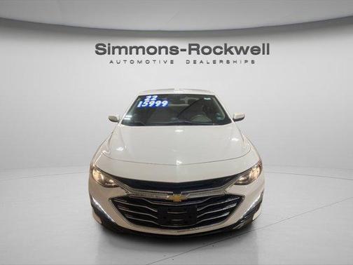 2022 Chevrolet Malibu LT