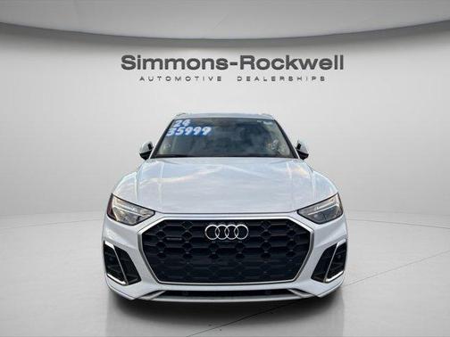 2024 Audi Q5 45 S line quattro Premium